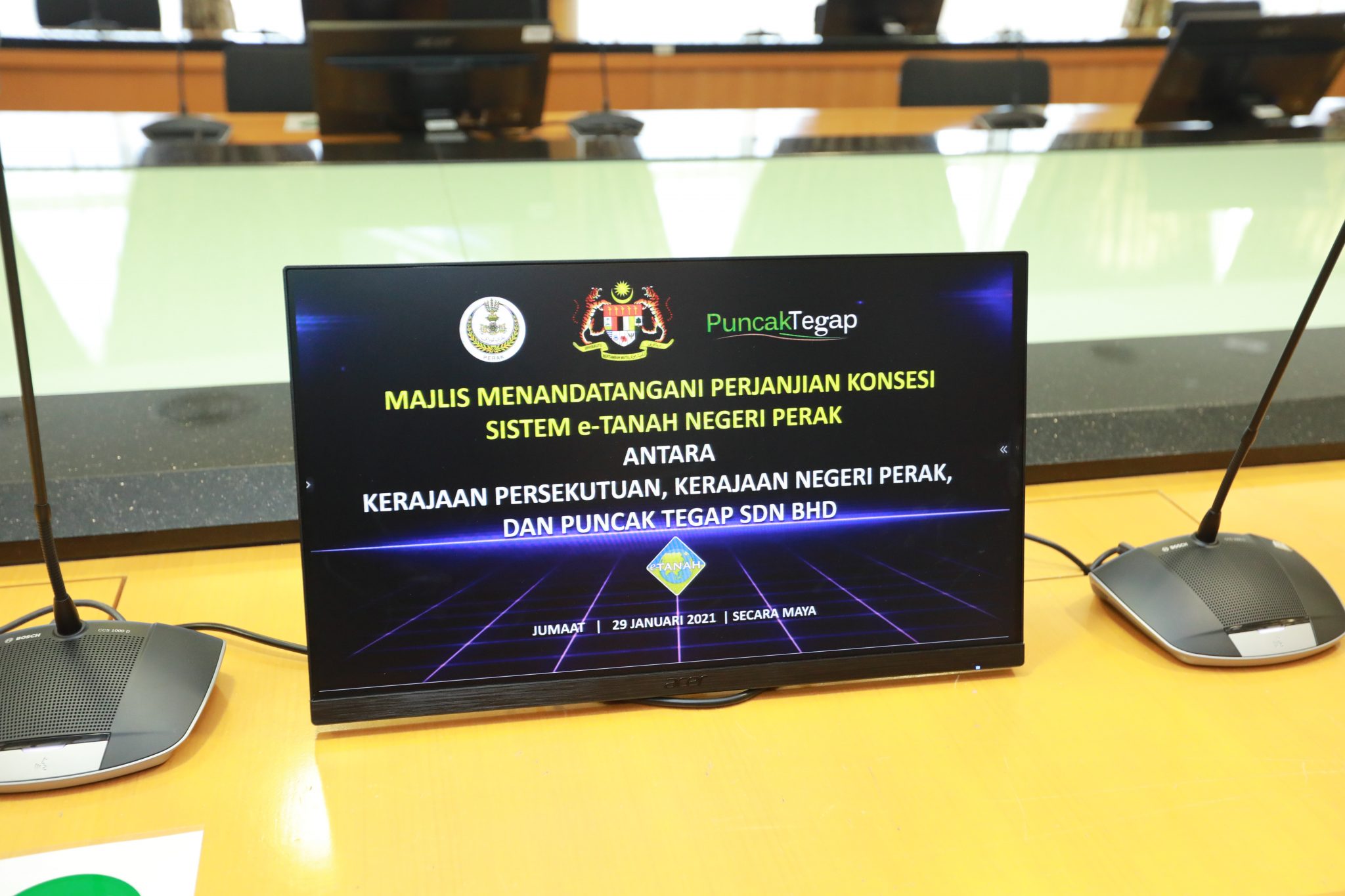 Perjanjian Konsesi Sistem e-Tanah Negeri Perak secara Kerjasama Awam ...