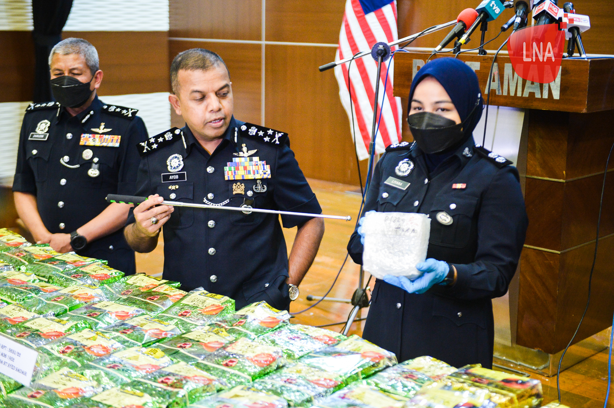 SIDANG MEDIA PENGARAH JABATAN SIASATAN JENAYAH NARKOTIK - Life News Agency